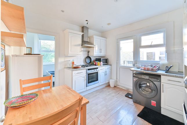 Caldecot Road, Camberwell photo 3