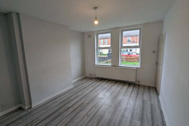 16 Saltholme Close, 16 Saltholme Close, TS2 1TL, Port Clarence, Middlesbrough photo 3