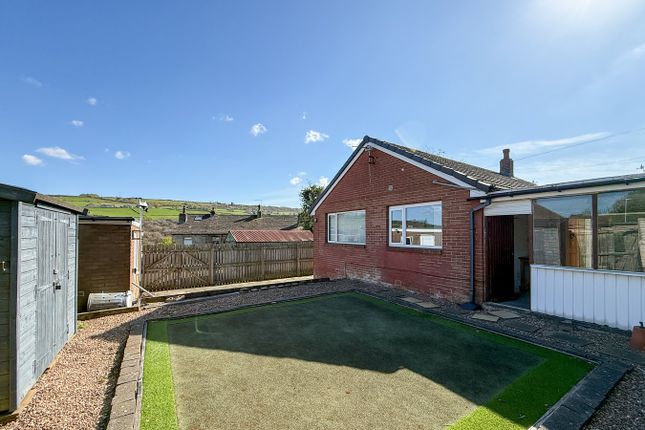 2, Spring Lane, Holmfirth photo 3