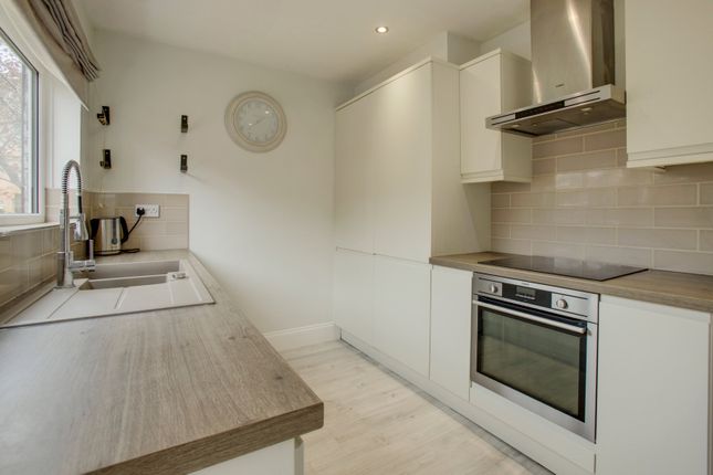 7, Woodside Road, Nottingham photo 2