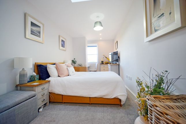 Thumbnail Flat for sale in Chertsey Street, Guildford, Surrey