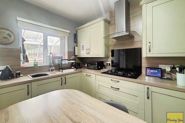 45 New Road, Abertawe photo 4