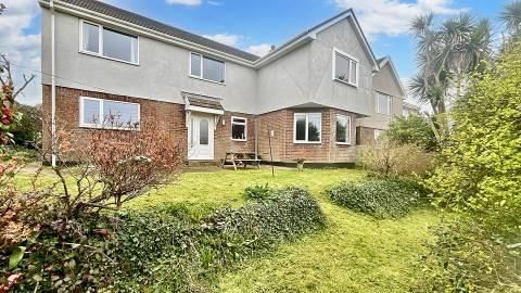 Thumbnail Detached house for sale in Mount Close, Tregunnel Park, Newquay
