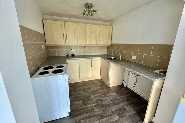 Flat 7, Greenacre Court,, Kingsmoor Road, Pembrokeshire photo 2