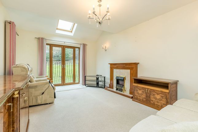Flat for sale in Holme Valley Court, Holmfirth