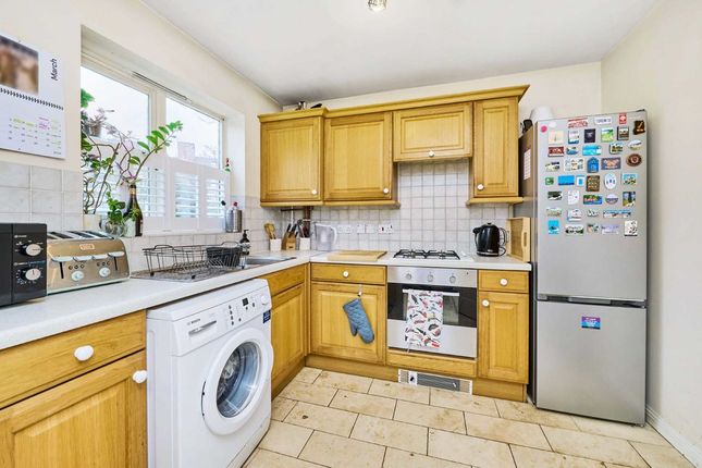 Terraced house for sale in Arborfield Close, London
