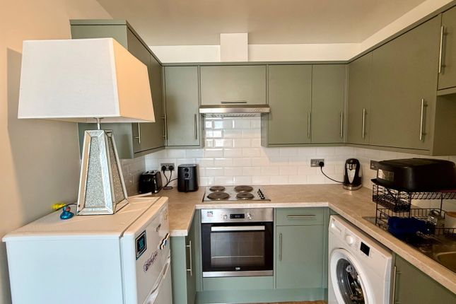 Portland House,Flat 3, High Street, Sheerness photo 3