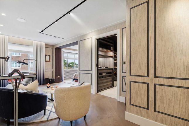 Flat for sale in Kingston House North, Princes Gate, Knightsbridge