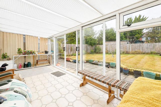 7, Inholmes Close, Burgess Hill photo 2