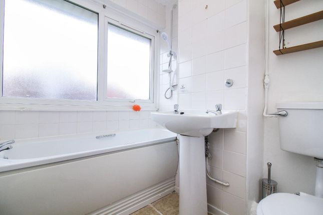 Flat for sale in Netherton Grove, North Shields