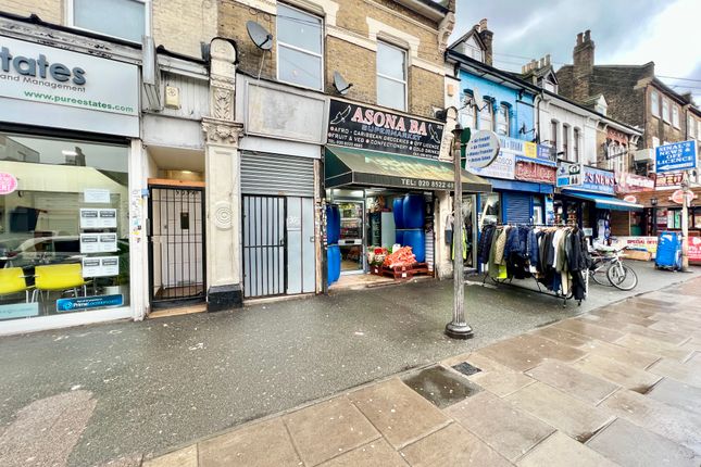 Thumbnail Studio to rent in Romford Road, London