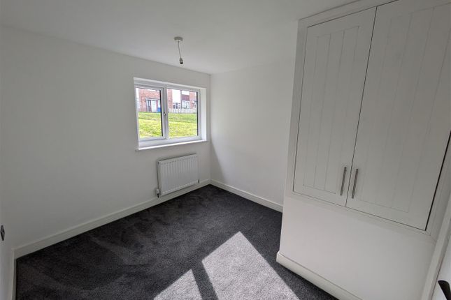 Town house for sale in Hurst Green, High Green, Sheffield
