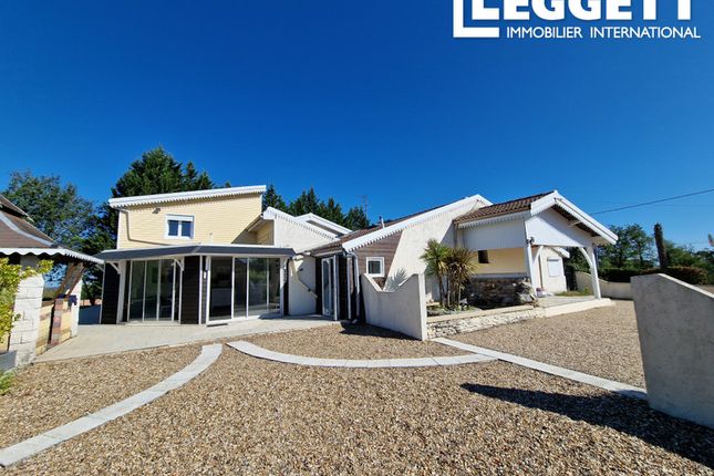 Villa for sale in Lagorce, Gironde, Nouvelle-Aquitaine