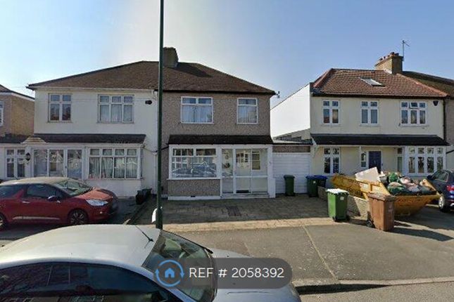 Thumbnail Semi-detached house to rent in Holmesdale Road, Bexleyheath