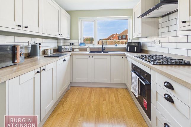 6, Glen Eagles Way, Retford photo 3