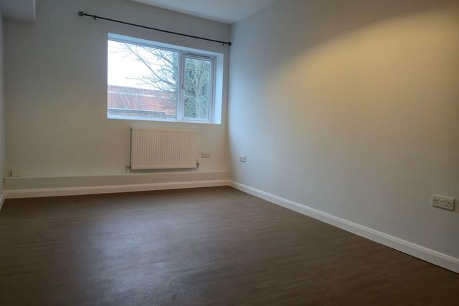 153a, Broadway, Bexleyheath photo 5