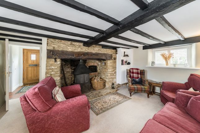 Ashdown Cottage, High Street, Hinton Waldrist, Nr Faringdon photo 3