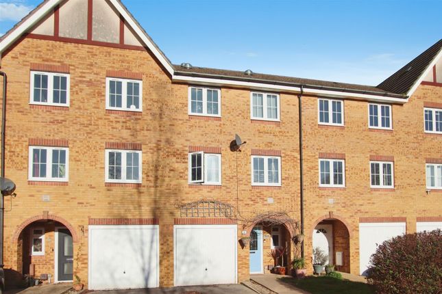Town house for sale in Kingsley Way, Whiteley, Fareham