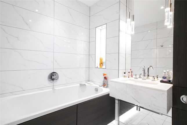 Flat for sale in Lancaster House, London