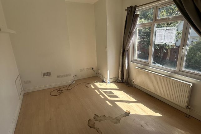 41C, Grange Road, London photo 3