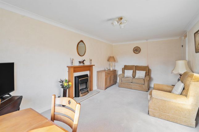 Flat for sale in Kelvedon Grove, Solihull