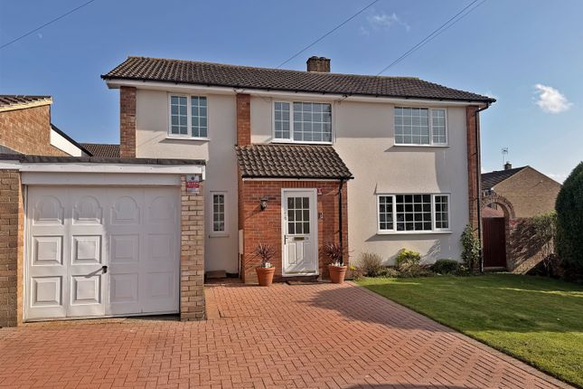 4-bed house on 32 Southfield Drive, Hazlemere, Buckinghamshire, £737,500