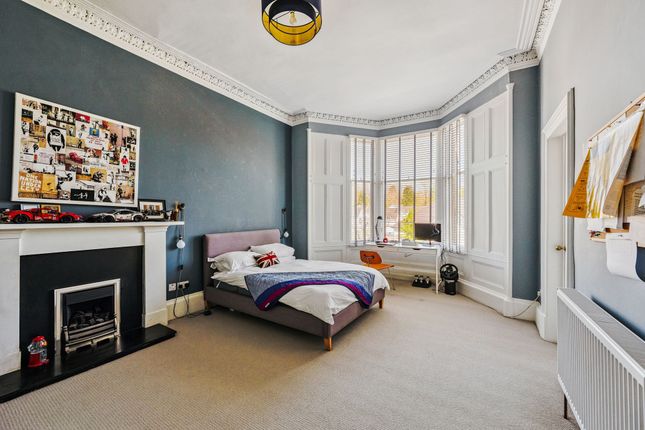 3 Prince Albert Terrace, Helensburgh photo 4