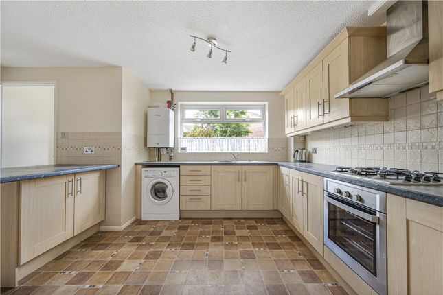 154, Lullingstone Avenue, Kent photo 2