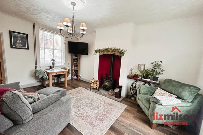 42, Poplar Avenue, Swadlincote photo 3