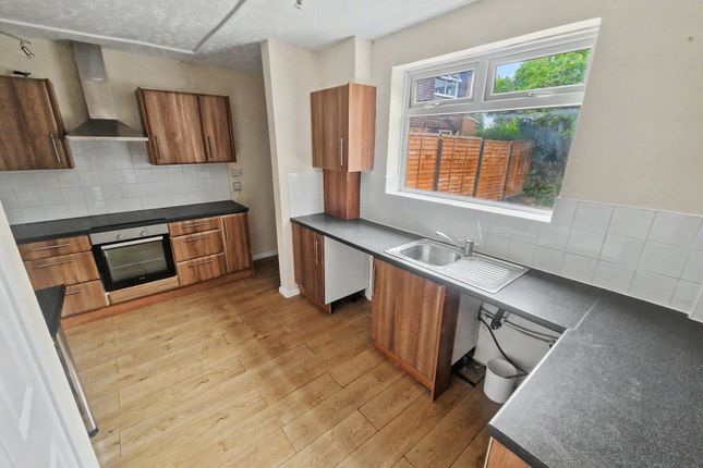 21 Ribble Drive, Manchester photo 4