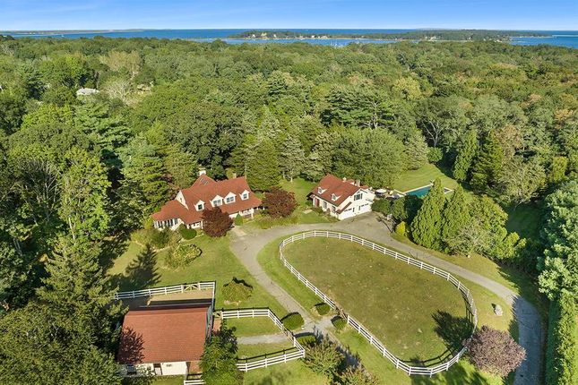 Thumbnail Property for sale in 44 St Mary's Rd, Shelter Island, Ny 11964, Usa