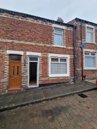 Thumbnail Terraced house to rent in Stanley Street, Close House