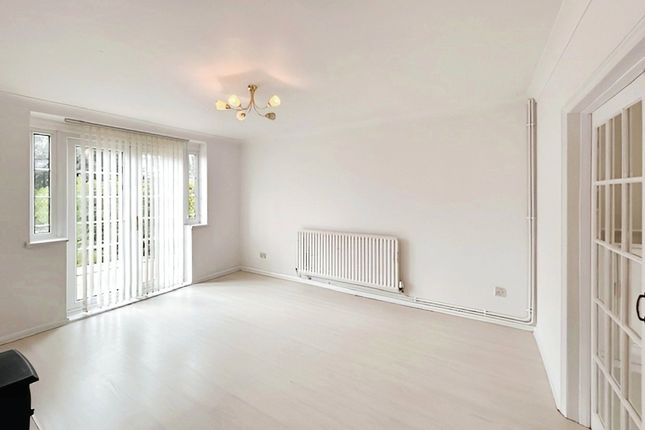 2, Coventry Grove, South Yorkshire photo 4