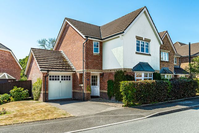 31 Windsor Drive, Pontyclun photo 2