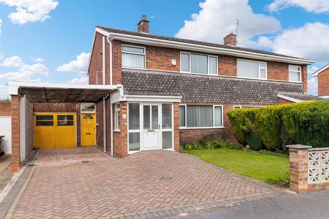 Thumbnail Semi-detached house for sale in 21 Oakfield Drive, Worcester, Worcestershire