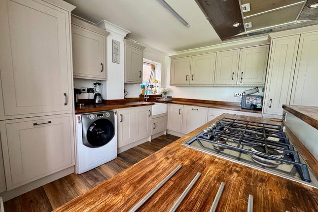 3, Beachmont Close, New Romney photo 3