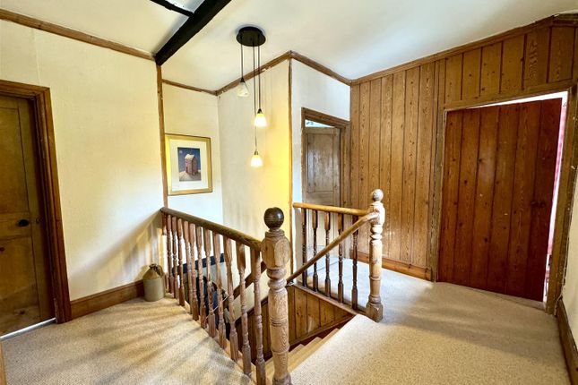 First Floor Stairs And Landing