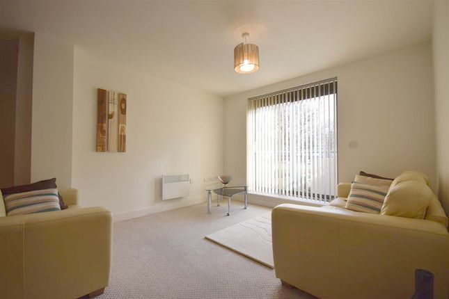 870, Wilmslow Road, Didsbury photo 2