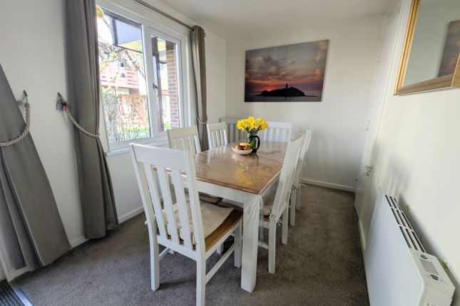 22 Trevithick Court, Tolroy Manor, Hayle photo 3