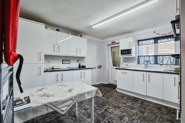 8, Gleneagles Drive, Skegness photo 4