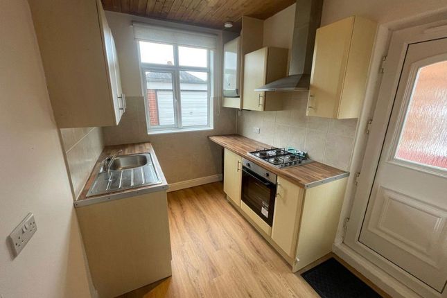 11, Holmlands Road, Darlington photo 4