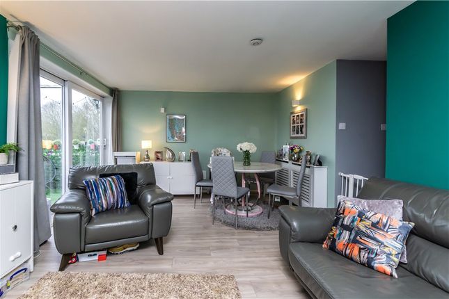 Maisonette for sale in Cascades, Court Wood Lane, Croydon