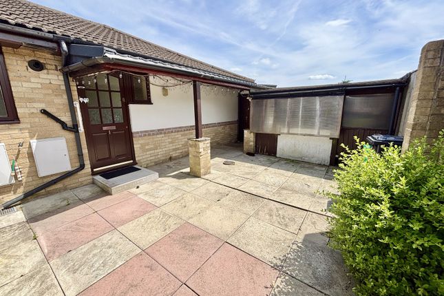 1, Bryn Derwen, Swansea photo 3