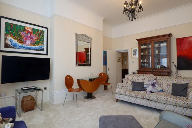 Flat 3, 8, Warrior Square, St. Leonards-On-Sea photo 3