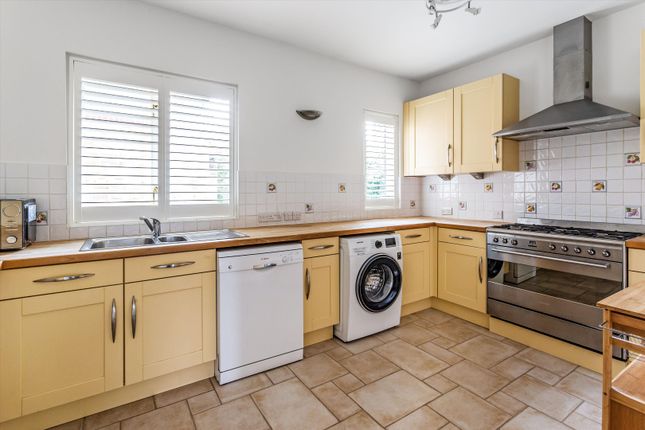 Flat for sale in The Gables, Oxshott, Leatherhead, Surrey