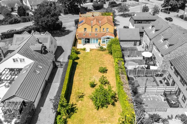 Woodlands, 37, Luton Road, Wilstead photo 2