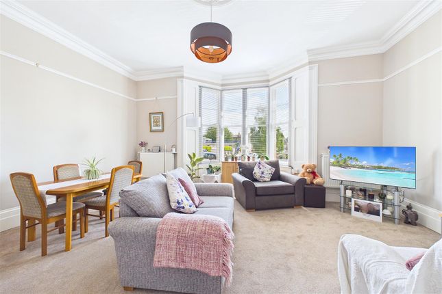 Flat 6, Park View,35-37, Princes Road, Clevedon photo 2