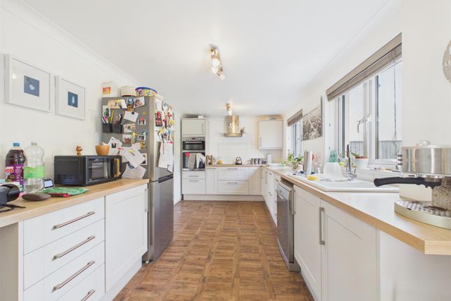 15, Ora Stone Park, Braunton photo 3