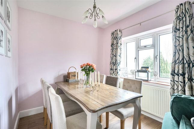 41, Corkscrew Hill, West Wickham photo 3
