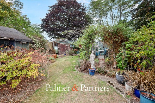 94, Rainsborowe Road, Shrub End, Essex photo 4